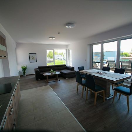 Appartement Zea Apartmanhaz à Balatonfenyves Extérieur photo