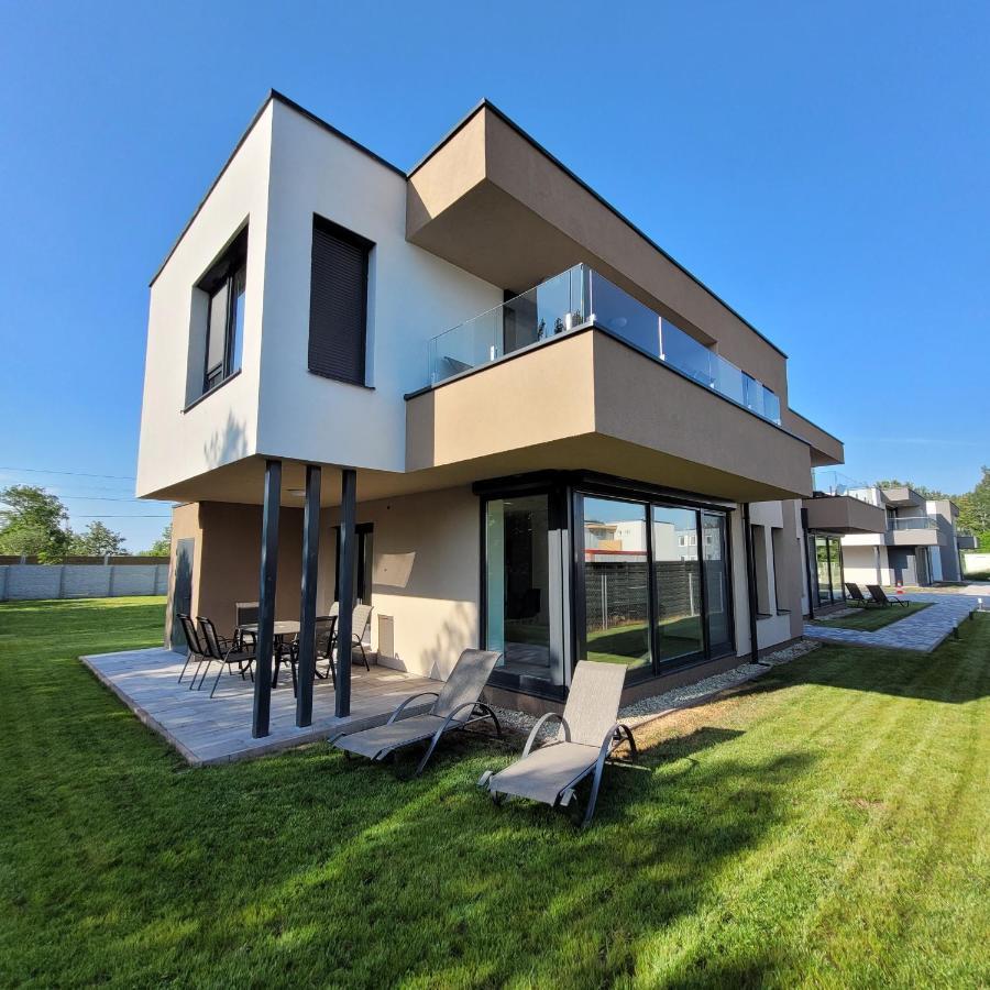 Appartement Zea Apartmanhaz à Balatonfenyves Extérieur photo